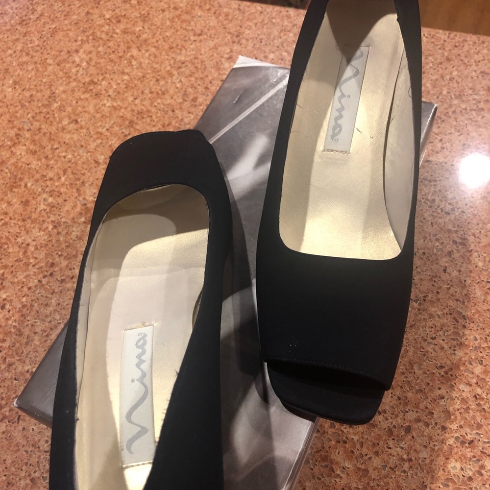 Nina open toe pump - Picture 6 of 8